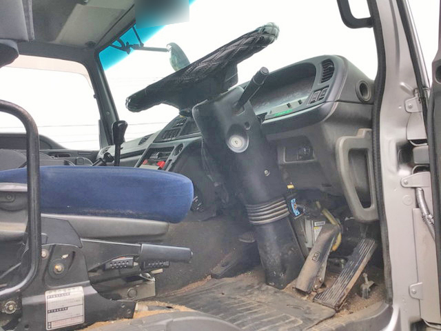 いすゞギガチップ運搬車大型（10t）[写真32]