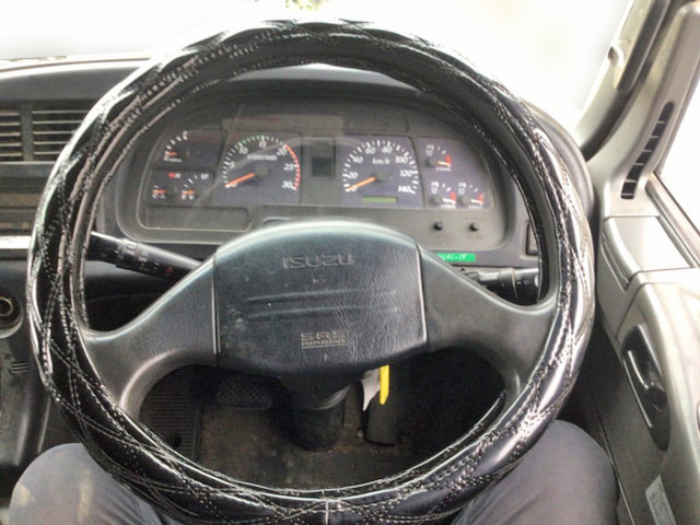 いすゞギガチップ運搬車大型（10t）[写真35]