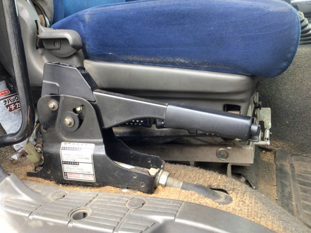 いすゞギガチップ運搬車大型（10t）[写真37]