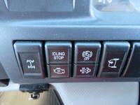 UDトラックスコンドルタンク車（タンクローリー）中型（4t）[写真13]