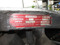 UDトラックスクオントレーラーヘッド（トラクターヘッド）大型（10t）[写真11]