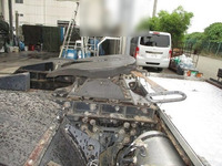 UDトラックスクオントレーラーヘッド（トラクターヘッド）大型（10t）[写真13]