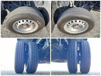 トヨタトヨエース平ボディ小型（2t・3t）[写真19]