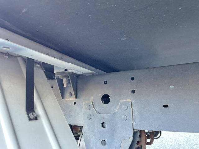 トヨタトヨエース平ボディ小型（2t・3t）[写真21]