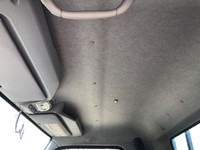 三菱ふそうキャンター平ボディ小型（2t・3t）[写真13]