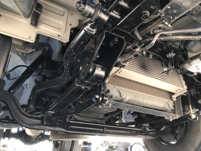 三菱ふそうキャンター平ボディ小型（2t・3t）[写真24]