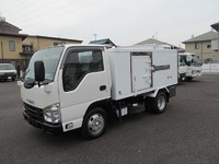 いすゞエルフ冷凍車（冷蔵車）小型（2t・3t）