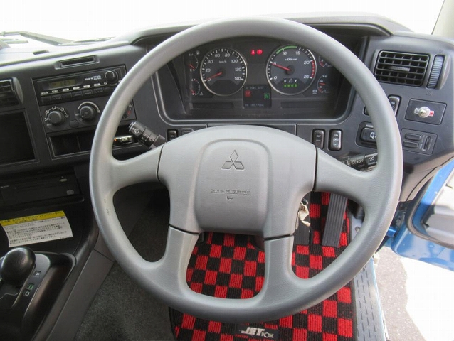 三菱ふそうスーパーグレートパネルウイング大型（10t）[写真10]