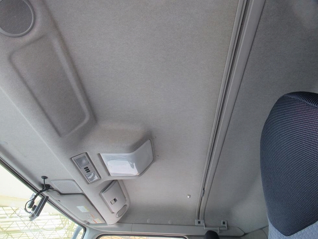 三菱ふそうスーパーグレートパネルウイング大型（10t）[写真17]