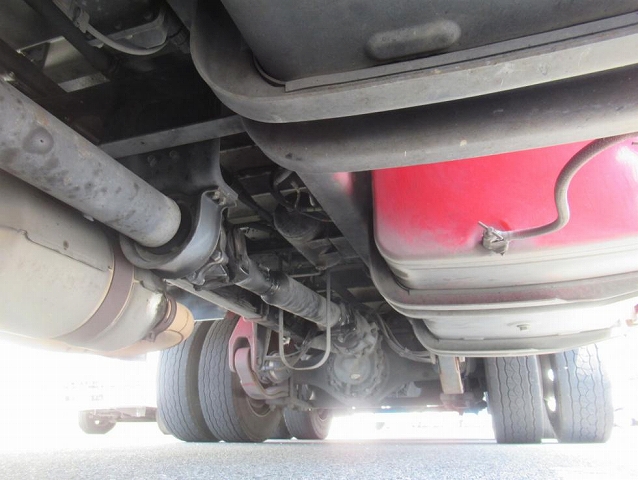 三菱ふそうスーパーグレートパネルウイング大型（10t）[写真34]