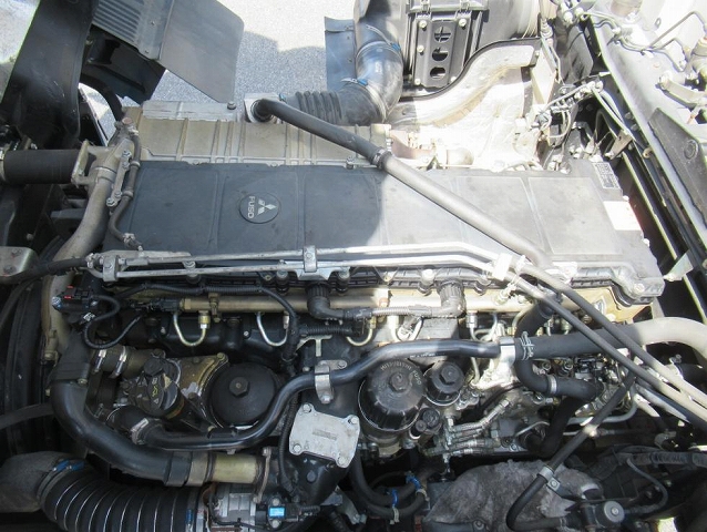 三菱ふそうスーパーグレートパネルウイング大型（10t）[写真38]