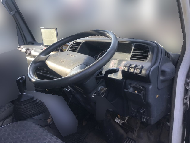 いすゞエルフ平ボディ小型（2t・3t）[写真19]