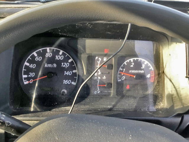 いすゞエルフ平ボディ小型（2t・3t）[写真21]