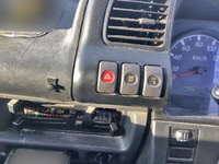 いすゞエルフ平ボディ小型（2t・3t）[写真24]