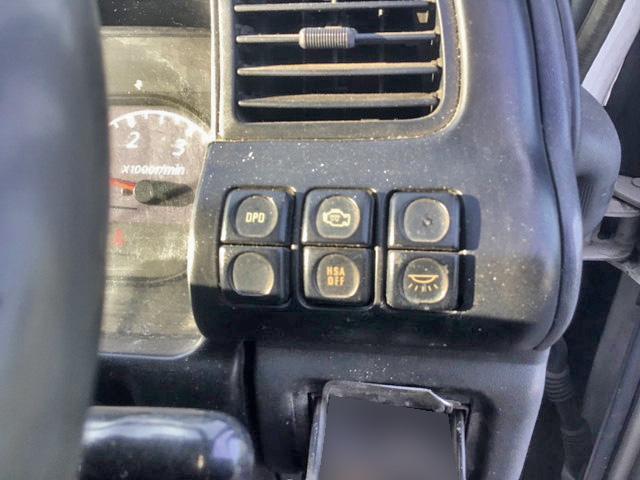 いすゞエルフ平ボディ小型（2t・3t）[写真25]