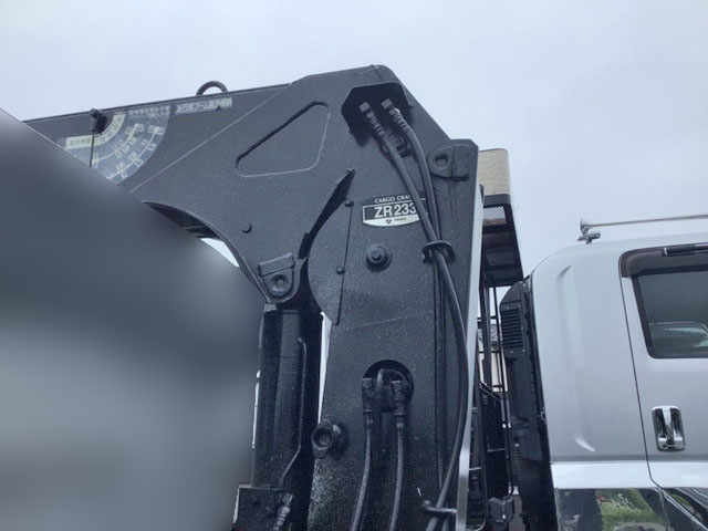 三菱ふそうキャンターダンプ・クレーン付小型（2t・3t）[写真12]