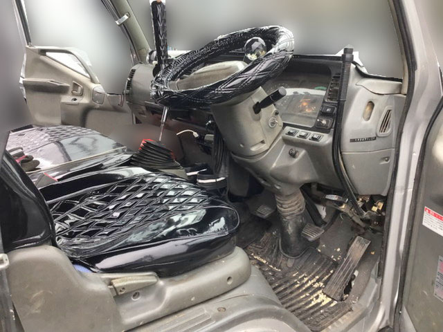 三菱ふそうキャンターダンプ・クレーン付小型（2t・3t）[写真30]