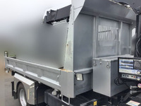 三菱ふそうキャンターダンプ・クレーン付小型（2t・3t）[写真06]