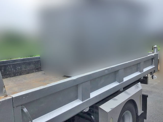 三菱ふそうキャンターダンプ・クレーン付小型（2t・3t）[写真07]