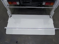 トヨタトヨエース平ボディ小型（2t・3t）[写真12]