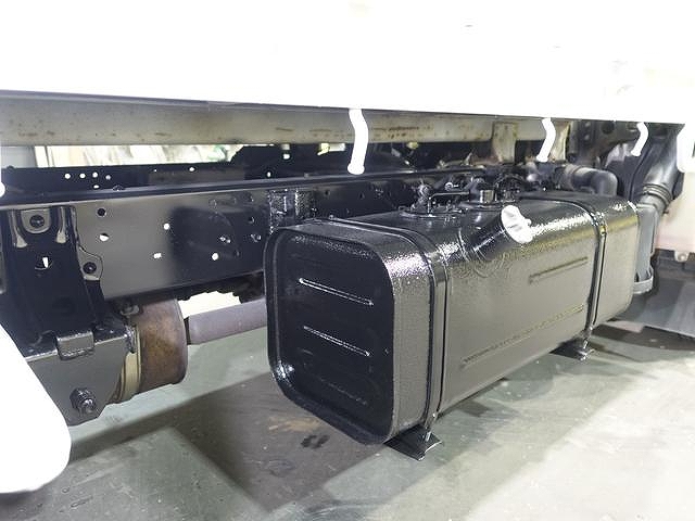 トヨタトヨエース平ボディ小型（2t・3t）[写真18]