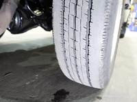 トヨタトヨエース平ボディ小型（2t・3t）[写真23]