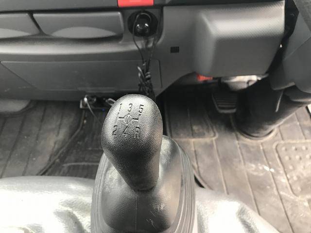 いすゞエルフ平ボディ小型（2t・3t）[写真14]