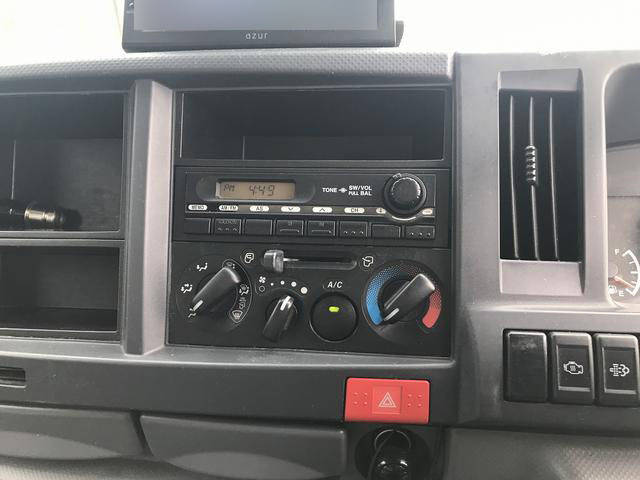 いすゞエルフ平ボディ小型（2t・3t）[写真21]