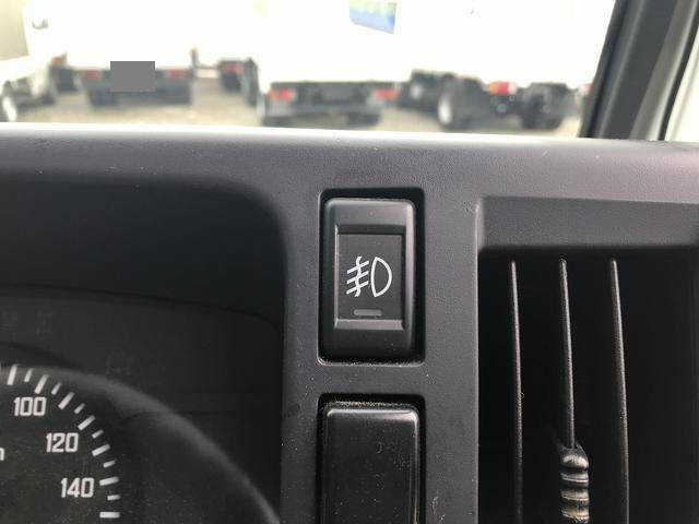 いすゞエルフ平ボディ小型（2t・3t）[写真29]