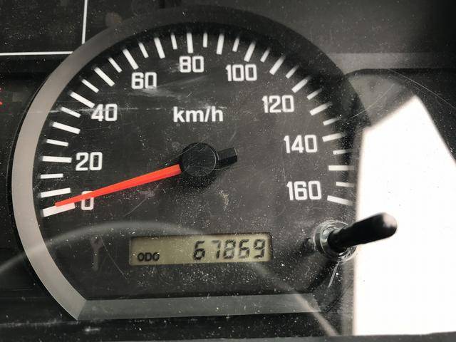 いすゞエルフ平ボディ小型（2t・3t）[写真31]