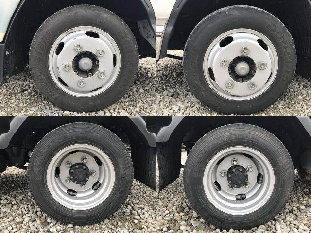 いすゞエルフ平ボディ小型（2t・3t）[写真32]