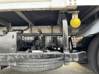 三菱ふそうキャンターアルミバン小型（2t・3t）[写真15]