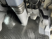 三菱ふそうキャンターアルミバン小型（2t・3t）[写真34]