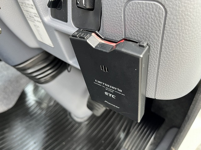 三菱ふそうキャンターアルミバン小型（2t・3t）[写真36]