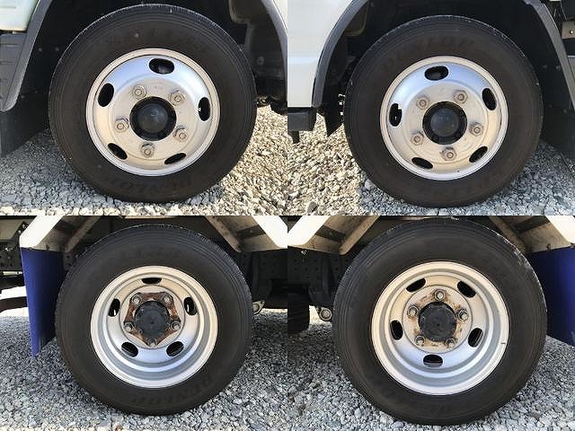 三菱ふそうキャンター冷凍車（冷蔵車）小型（2t・3t）[写真29]