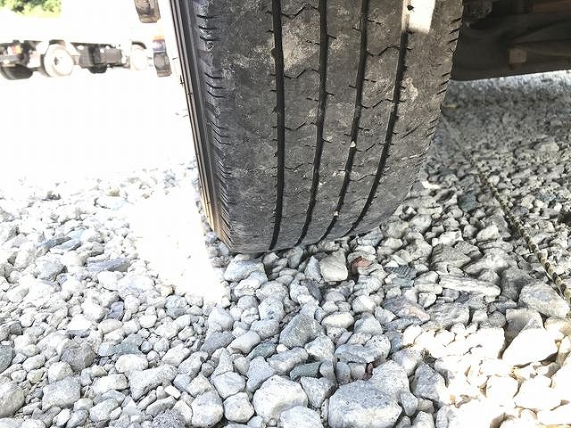 三菱ふそうキャンター冷凍車（冷蔵車）小型（2t・3t）[写真33]