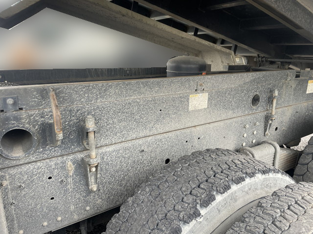 日野プロフィアダンプ大型（10t）[写真10]