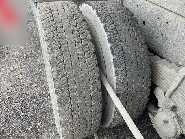 日野プロフィアダンプ大型（10t）[写真11]