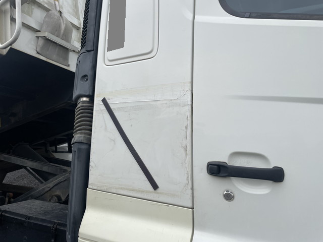 日野プロフィアダンプ大型（10t）[写真05]