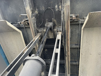 日野プロフィアダンプ大型（10t）[写真09]