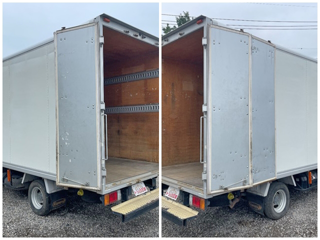 いすゞエルフパネルバン小型（2t・3t）[写真11]