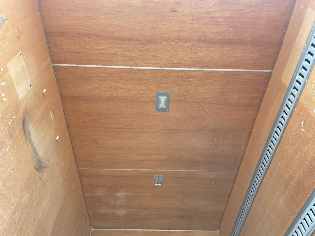 いすゞエルフパネルバン小型（2t・3t）[写真12]