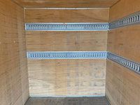 いすゞエルフパネルバン小型（2t・3t）[写真14]