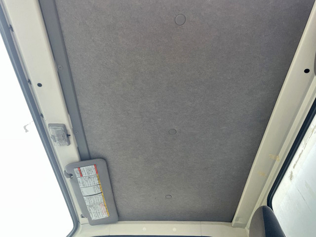 いすゞエルフパネルバン小型（2t・3t）[写真32]