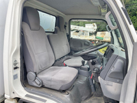 いすゞエルフパネルバン小型（2t・3t）[写真33]