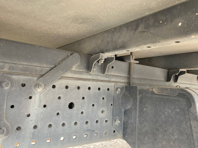 いすゞエルフアルミバン小型（2t・3t）[写真20]