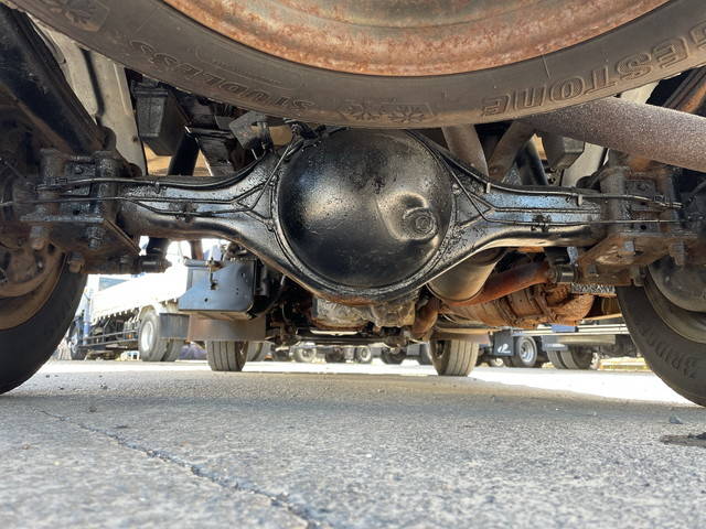 いすゞエルフ平ボディ小型（2t・3t）[写真20]