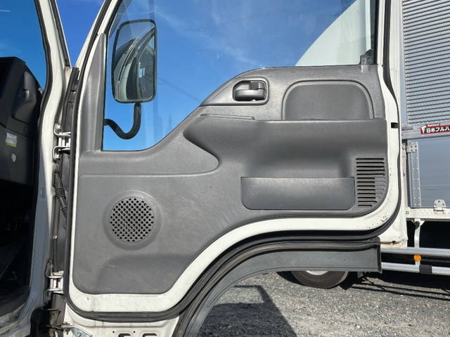 いすゞエルフ平ボディ小型（2t・3t）[写真24]