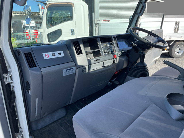 いすゞエルフ平ボディ小型（2t・3t）[写真27]