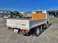 いすゞエルフ平ボディ小型（2t・3t）[写真02]